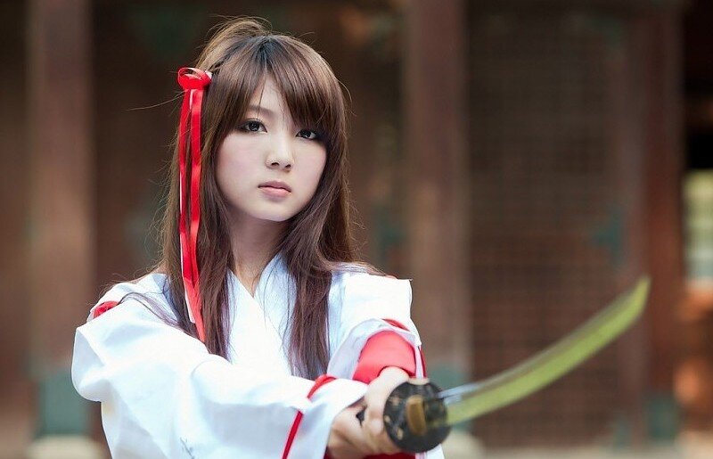 Среди ниндзя было немало женщин, но они старались сражать красотой, а не мечом