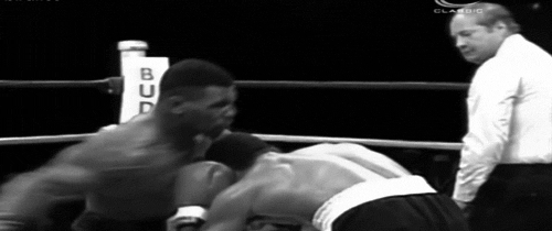 Грубый темп. Дневники вампира укус вампира. Целует в шею. Интонация речи. Поцелуй в шею.