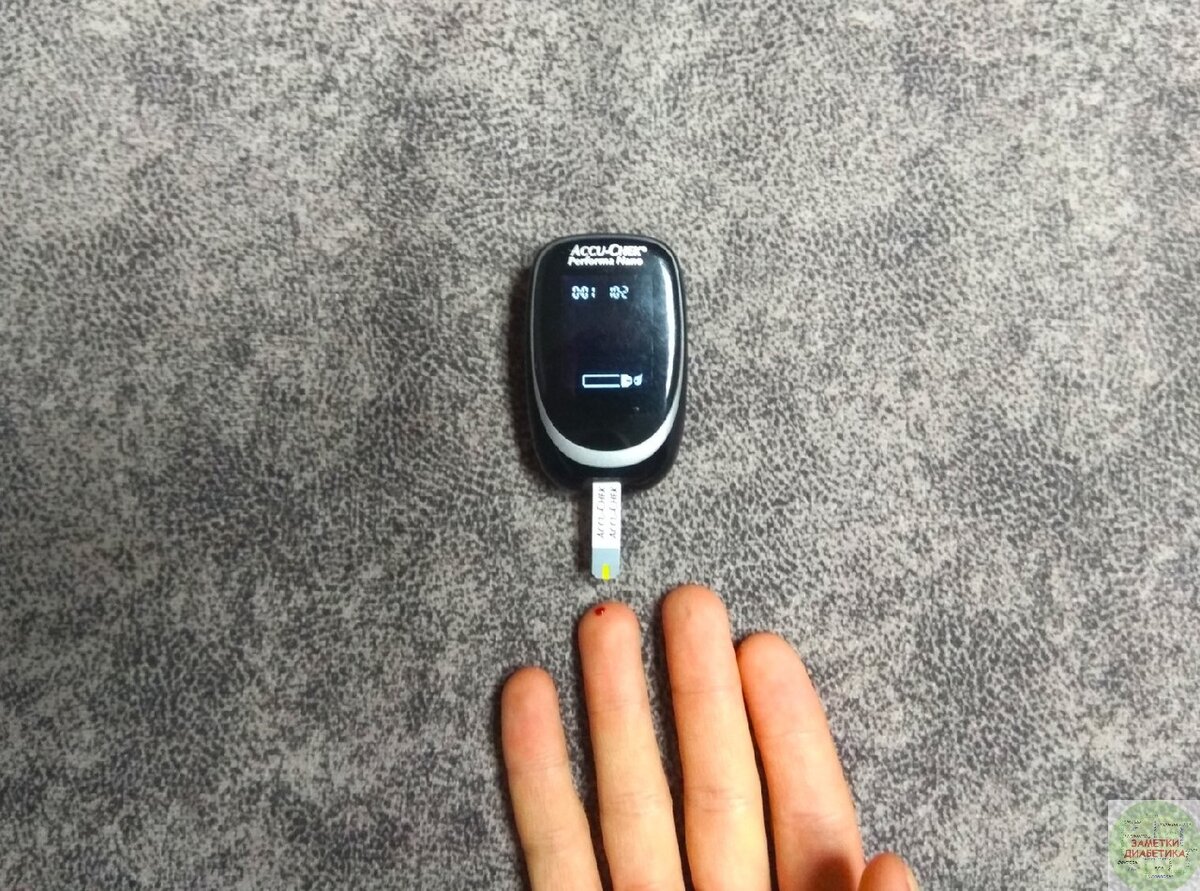 За день использую порядка 4-8 полосок