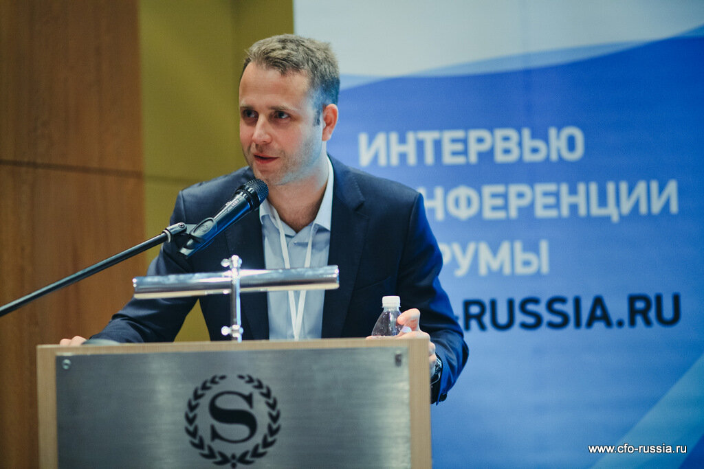 Дмитрий Мартынов, начальник отдела управления финансовыми рисками FESCO и спикер Тринадцатой конференции «Корпоративные системы риск-менеджмента», рассказал CFO Russia о внедрении риск-ориентированного подхода в его компании.