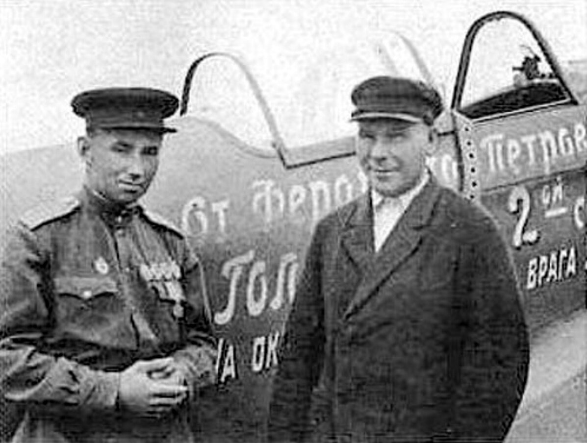 Источник - http://artyushenkooleg.ru/wp-oleg/wp-content/uploads/2017/04/Golovatov-krestyanin-podaril-samolet-RKKA.jpg