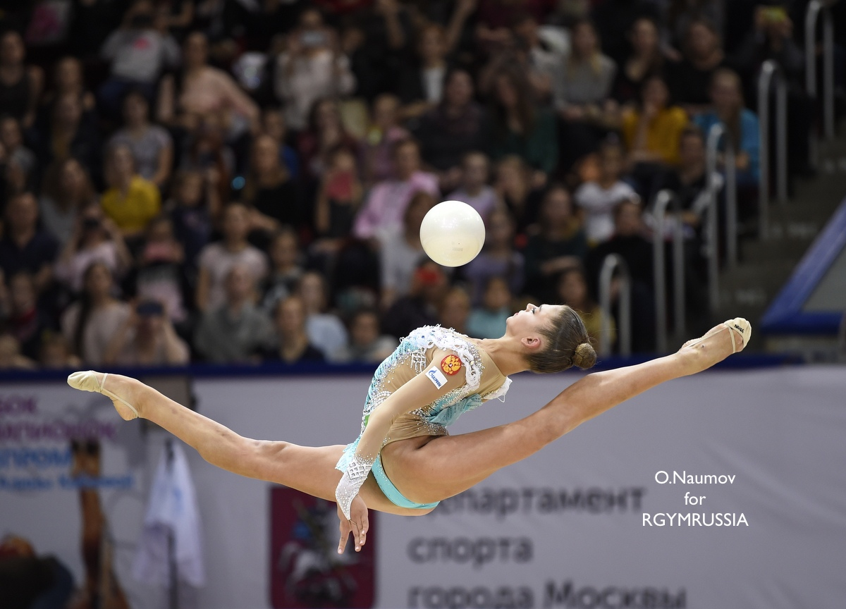 Александра Солдатова гимнастика