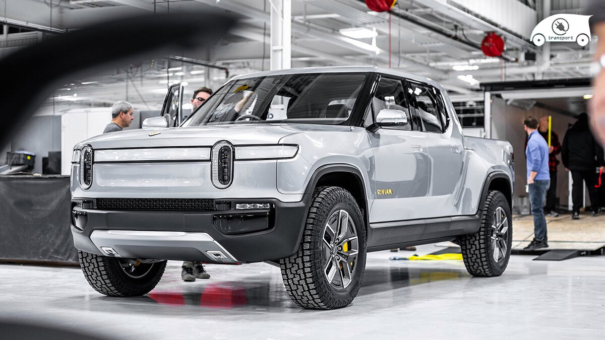 Rivian R1T  в цеху