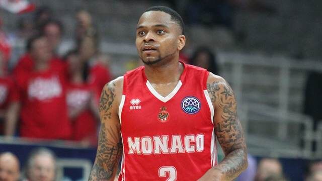 Баскетболист Донелл Купер 