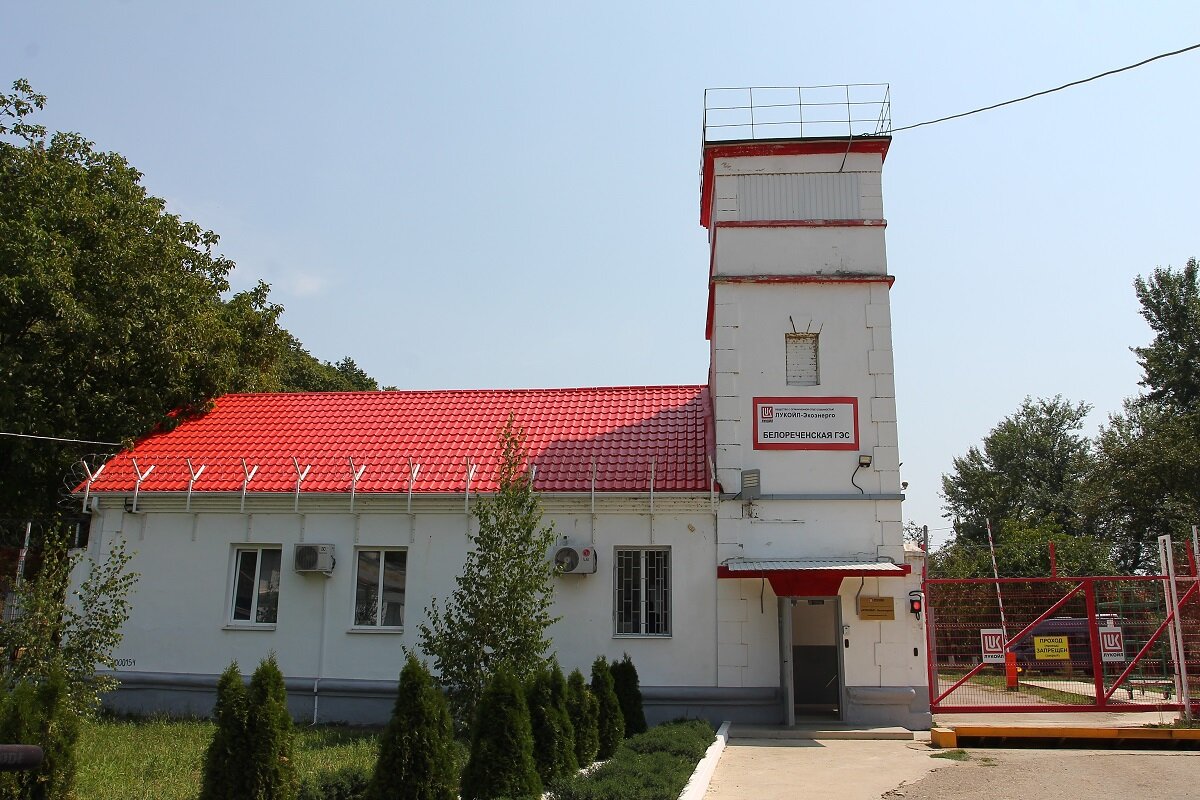 Административное здание ГЭС
