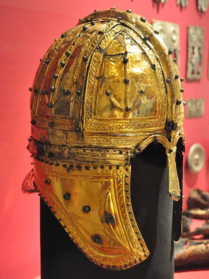 Предысторические шлемы (Archaic)