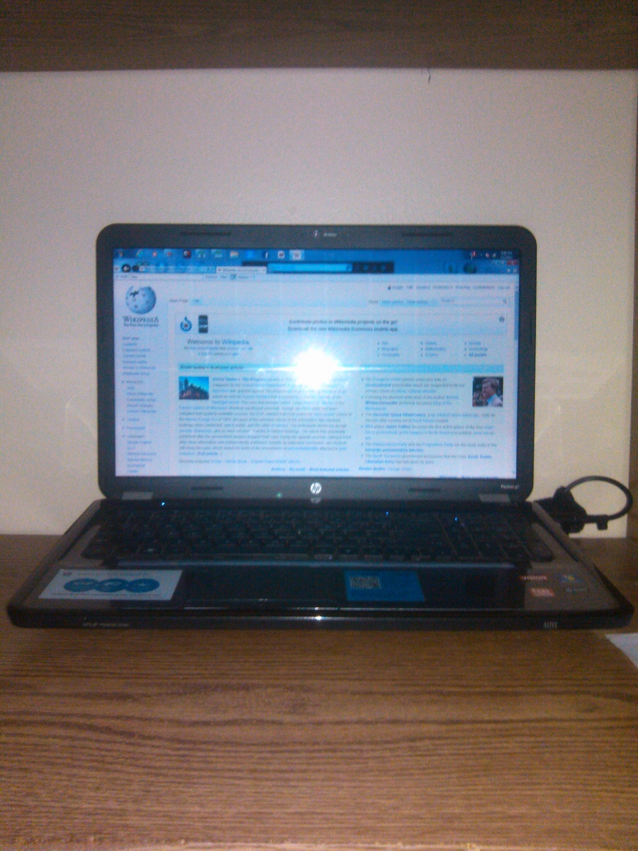 User:Seqqis, HP Pavilion G7-1317cl Notebook PC, CC BY-SA 3.0