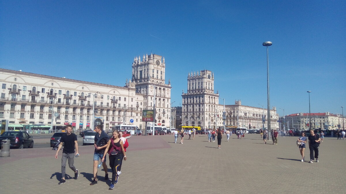 Привокзальная площадь