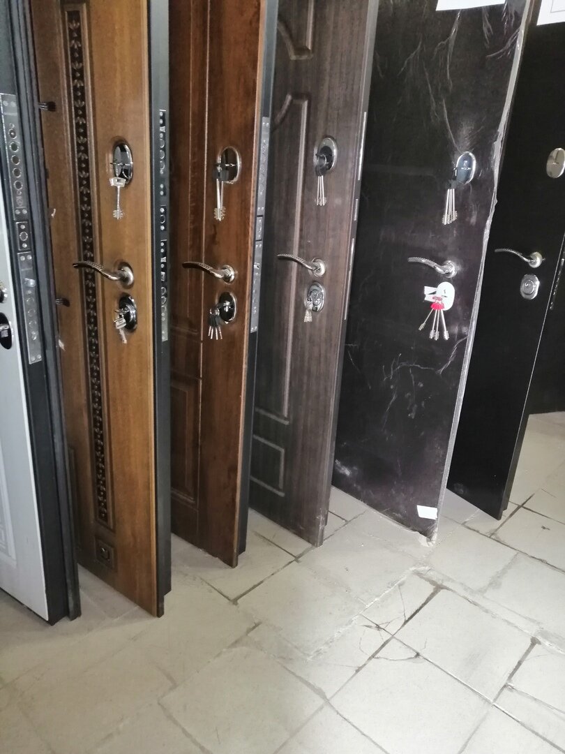 Склад дверей 