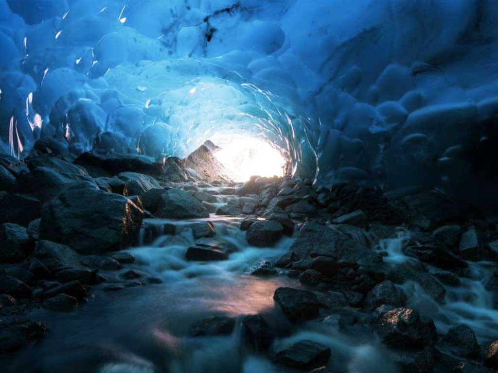 http://www.destination-vacances.fr/destinations/grottes-de-glace-de-mendenhall