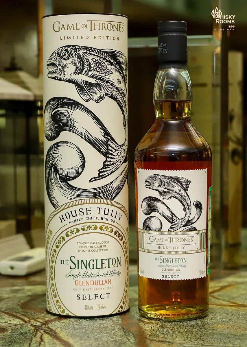 Singleton of Glendullan, select GOT, House Tully, 40%. Прорывов здесь нет, напиток компанейский, а не для долгого созерцания, оно и понятно — ему надо понравиться сразу всем, и загребать тут следует широко. Типичный Синглтон — добротный, кругленький, симпатичный и незатейливый. Как хоббит.
