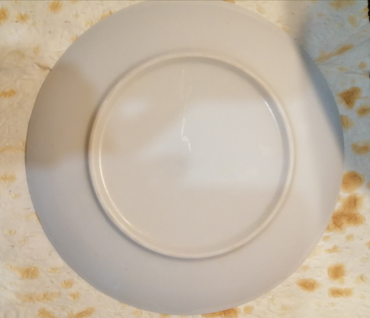 вырезаю ножом