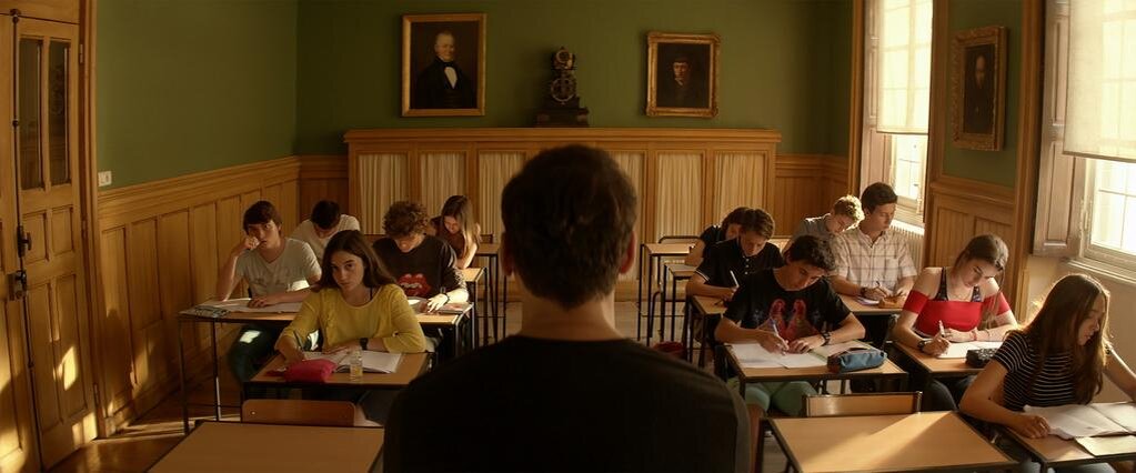 Кадр из L'Heure de la sortie