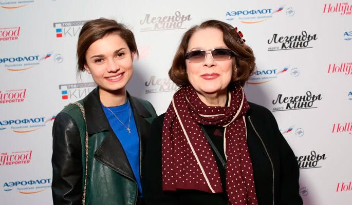 Голубкина лариса биография личная жизнь брат Мария не пришла": Лариса Голубкина отметила юбилей без дочери Новости телезвезд 