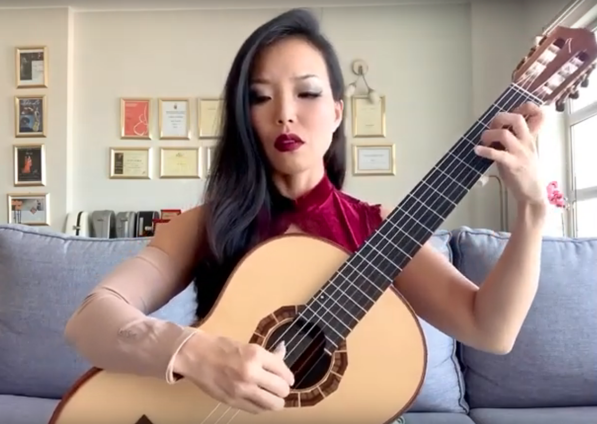 Thu Le, скрин  YouTube