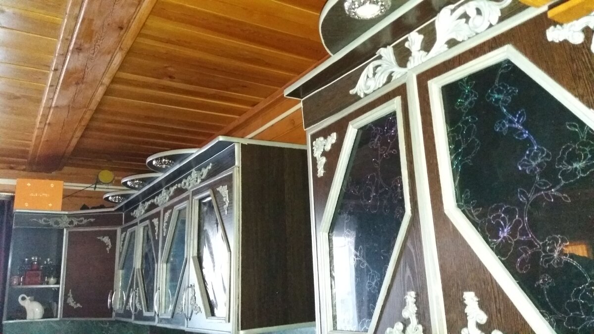 Мой первый гарнитур.