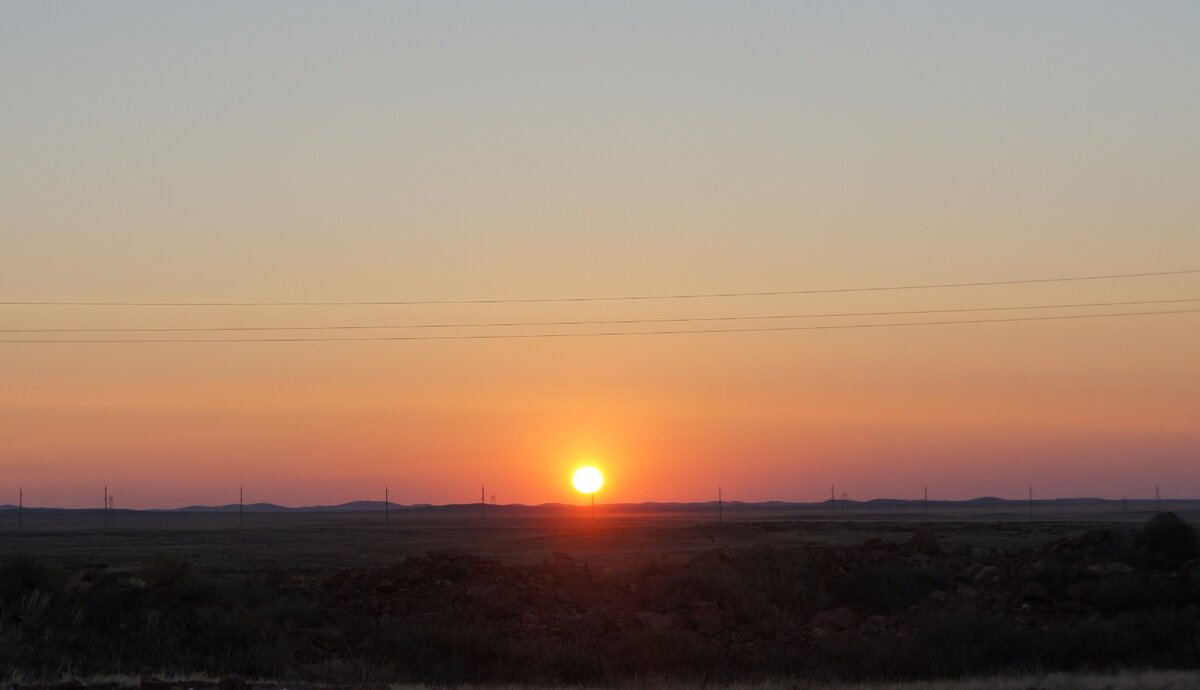 Закат в степи