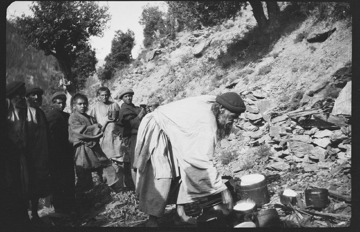 Жертвоприношение Имре. Нуристан, 1929 год