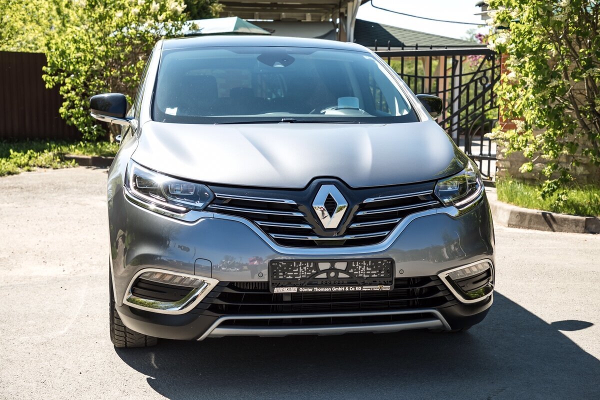 Renault Espace. Источник иллюстрации - auto.ru