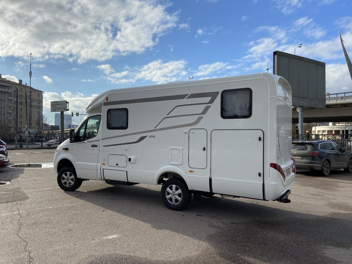 Автодома HYMER BMC-T и ML-T. Рассказываю в чем разница и что покупают чаще  | Автодом и Дом на колесах | Дзен