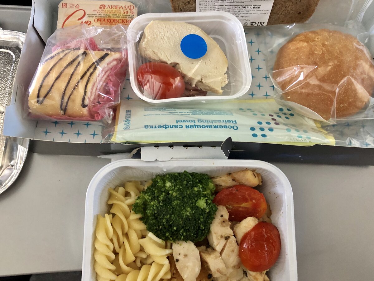 обед в самолете s7. питание s7 эконом. S7 кормят ли в самолете. питание в s7 в египет. S7 airlines питание.