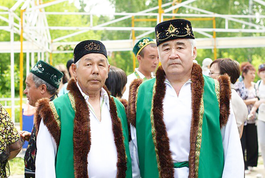 Как выглядят сибирские татары фото