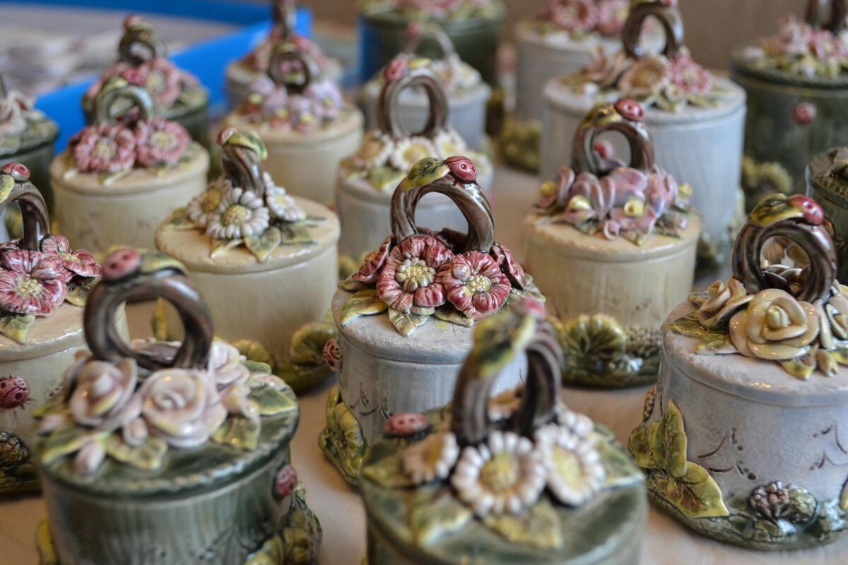 Шкатулки из белой глины