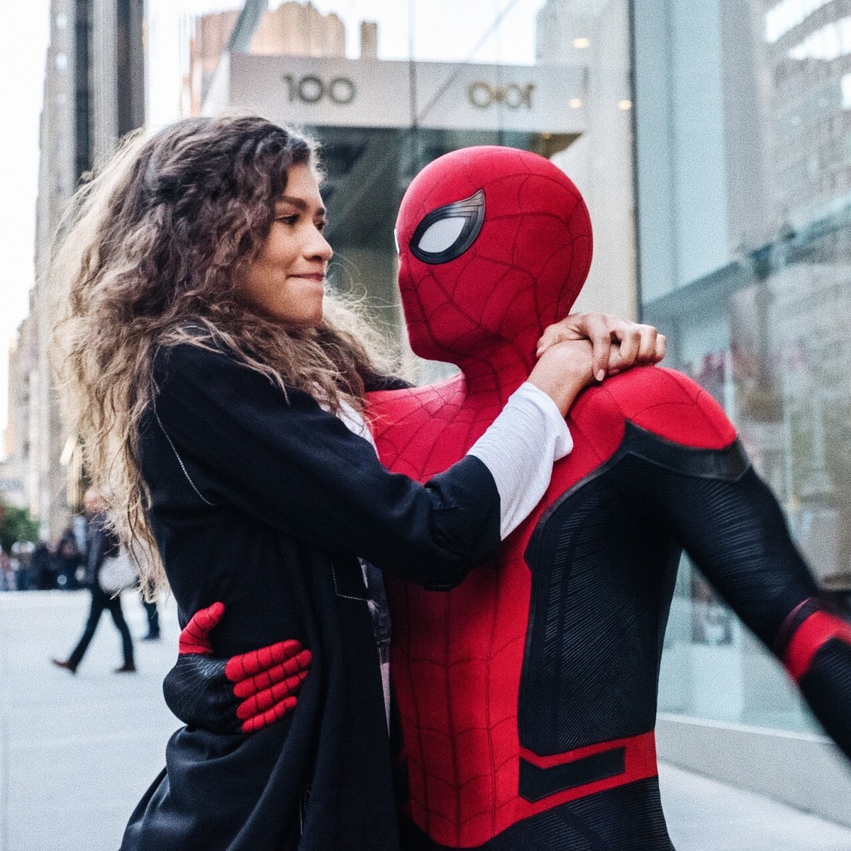 Зендая и Том Холланд