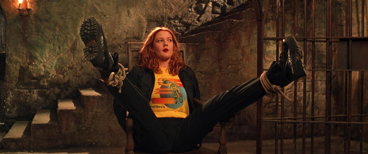 Кадр из фильма "Ангелы Чарли" 2000г.