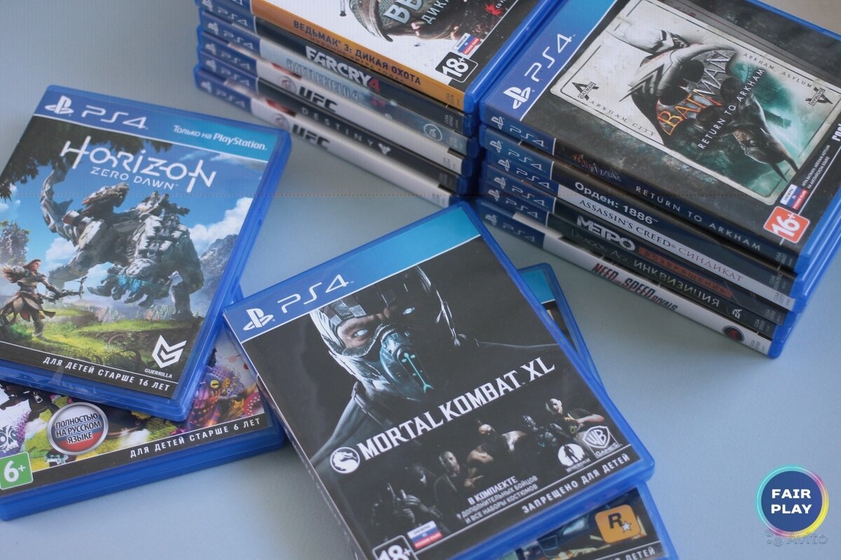 Диски 4 игры. Диски на сони плейстейшен. Игровые диски для сони плейстейшен ps4. Диски для приставки сони плейстейшен 4. Ps4 диск PLAYSTATION.