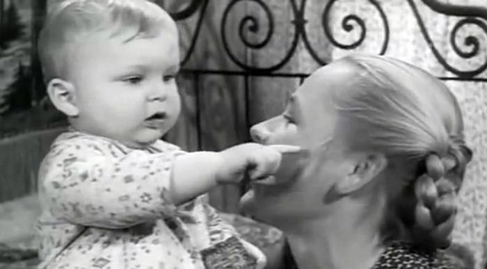 Данила Перов в фильме "День и вся жизнь"