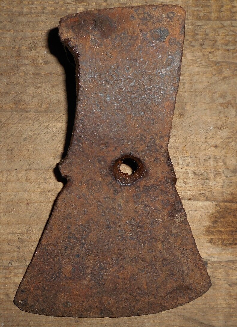 Так создавался топорик.