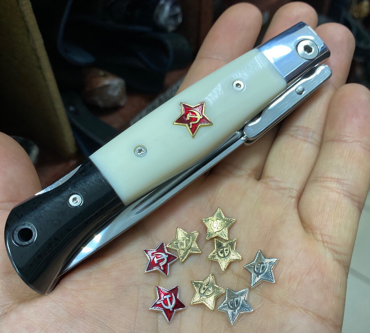 Золотые и серебрянные звёзды к складной Финки НКВД