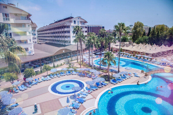 Lonicera World 4*