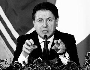     Премьер-министр Италии Джузеппе Конте