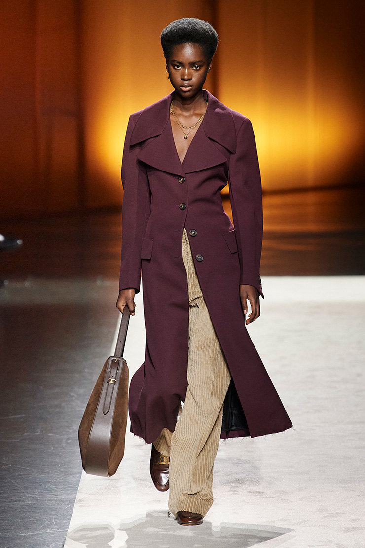 Как выбрать модный плащ на весну 2020. Основные тренды.