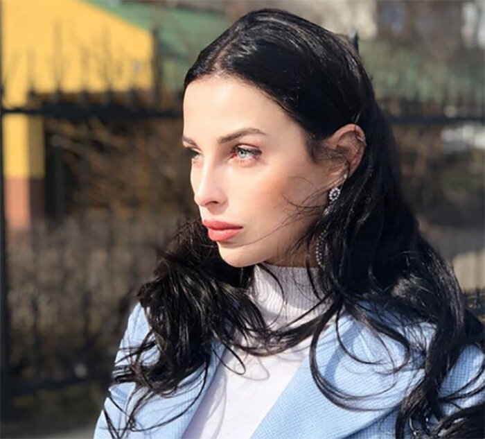 Бывшая участница Дома 2