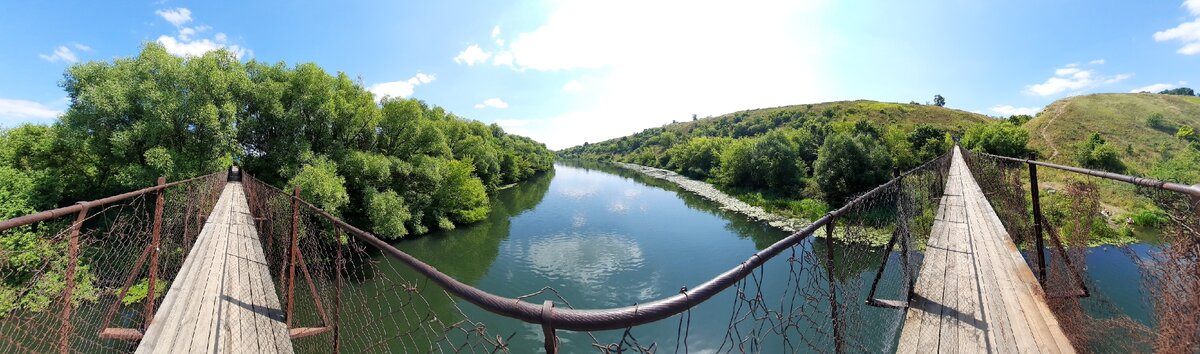 Панорама подвесного моста Волотово-Черепянь. Фото автора.