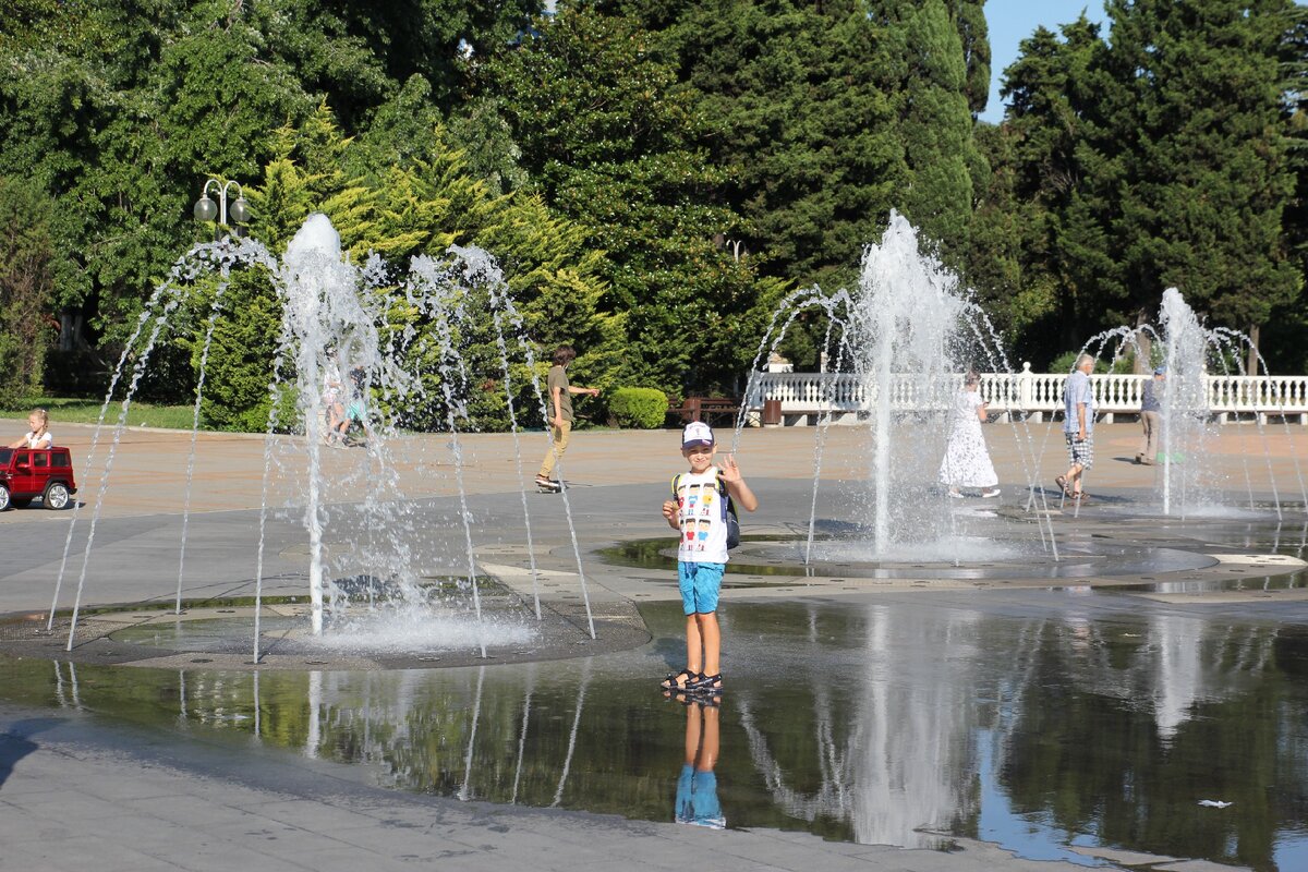 «Танцующие» фонтаны