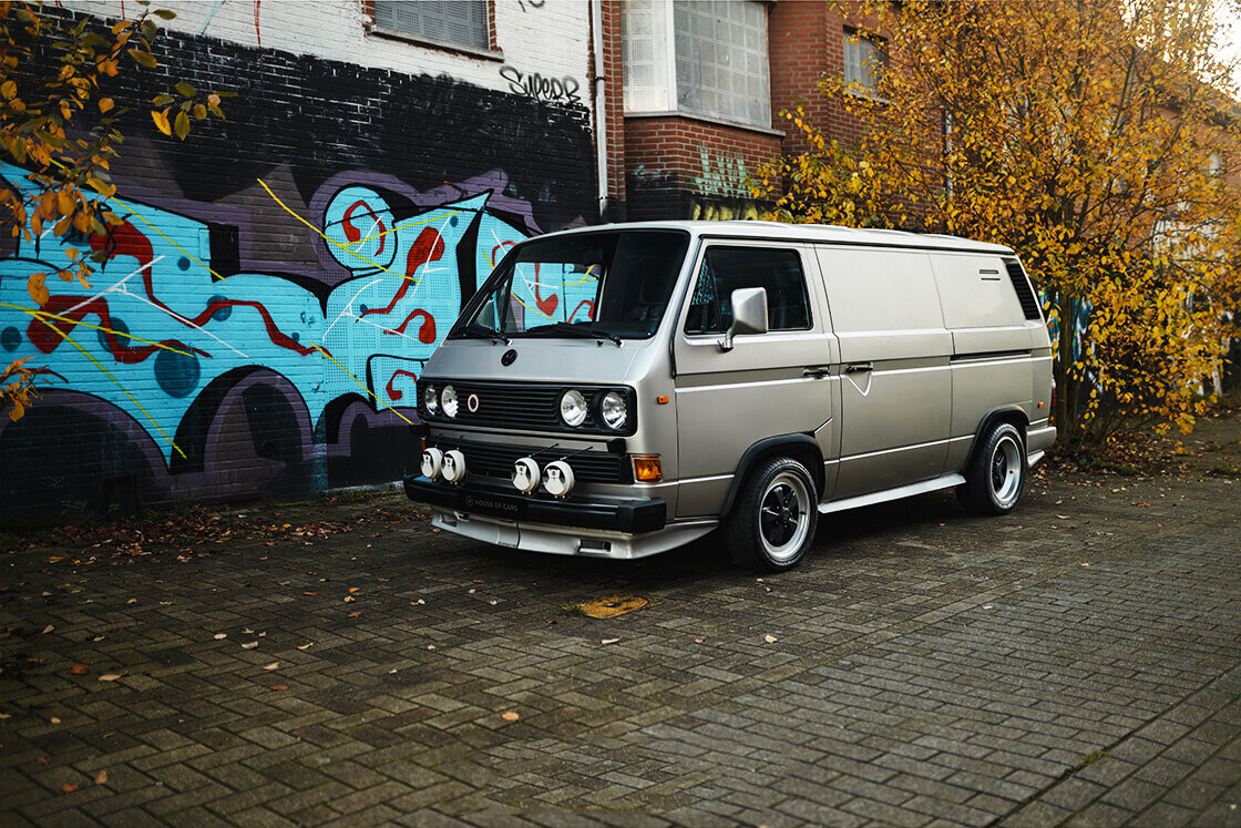 Гибридный минивэн Volkswagen T3 "Porsche B30" мощностью 204 л.с.