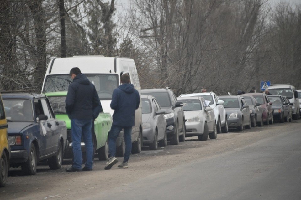     Каждый день тысячи вынужденных переселенцев приезжают в Ростовскую область Владимир ВЕЛЕНГУРИН