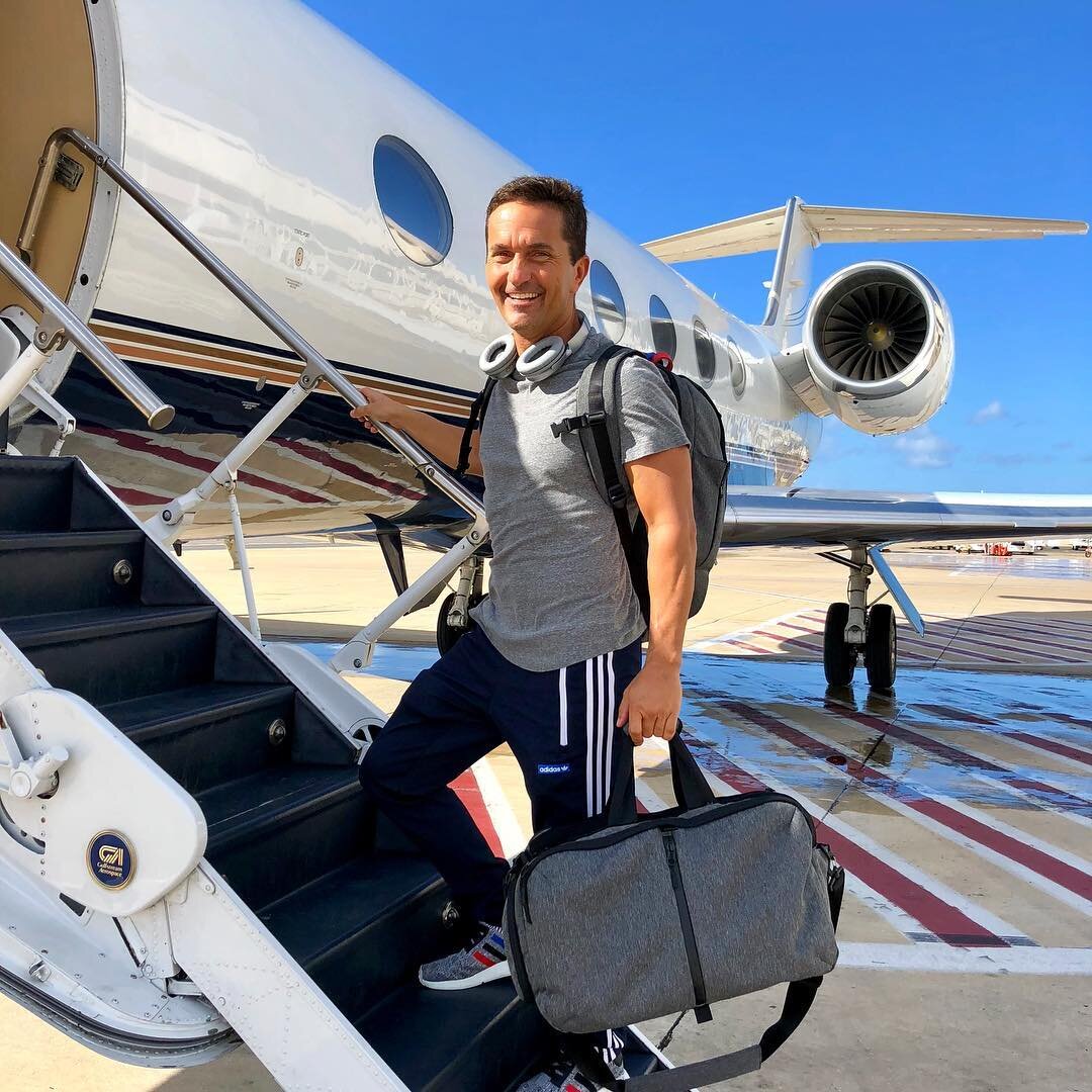 А еще у Халила есть частный самолет. Фото из Инстаграмма @khalilrafati