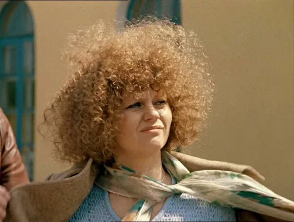 кадр из фильма "Карнавал"