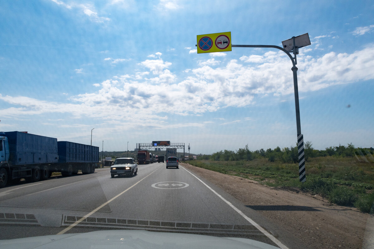 Дорога волгоград. Трасса Саратов Волгоград. Ростовская трасса Волгоград. Платная трасса Саратов Волгоград. Города по трассе Саратов Волгоград.