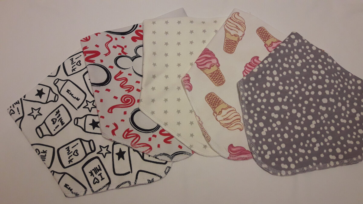 Слюнявчики