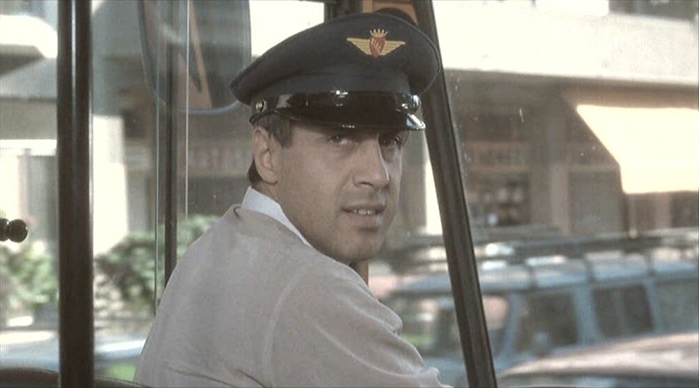 Фото: Wiki (знакомый каждому актёр и певец Адриано Челентано в фильме "Безумно влюблённый" = Innamorato pazzo)