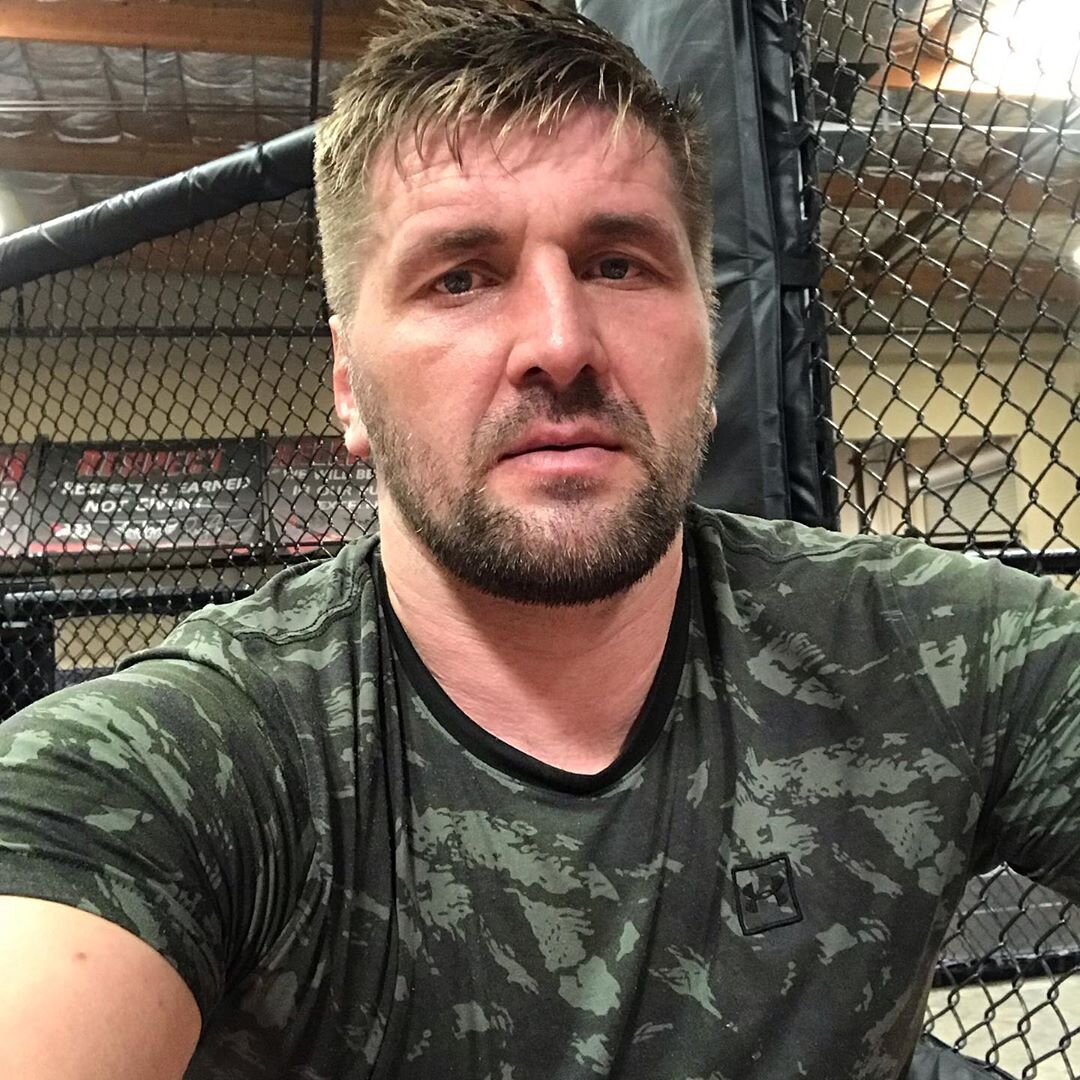 Instagram @vitalyminakov