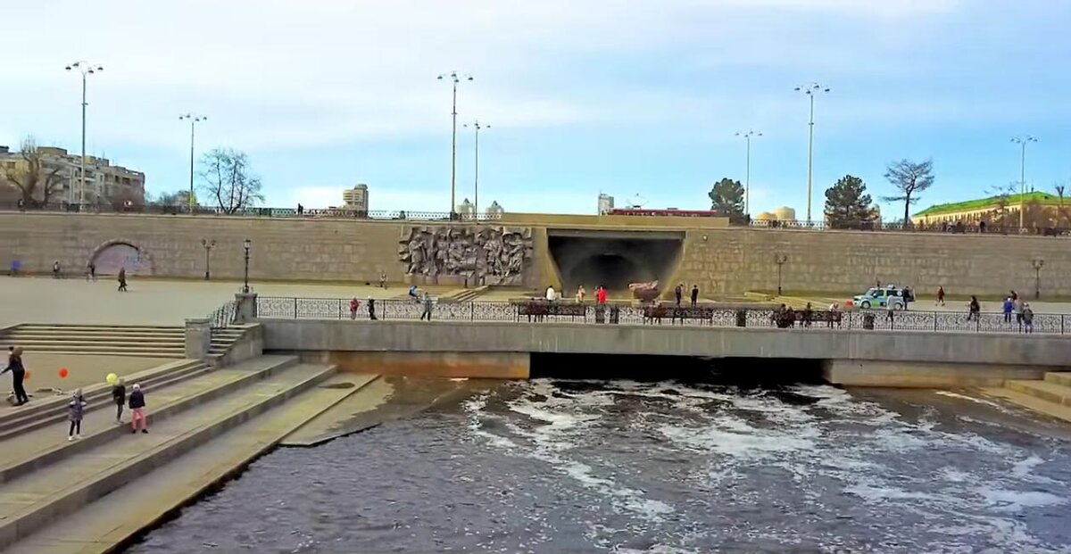 Набережная в Екатеринбурге