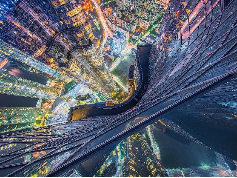 Вид с самого высокого здания в Азии. Южная Корея. Фото: Albert Dros