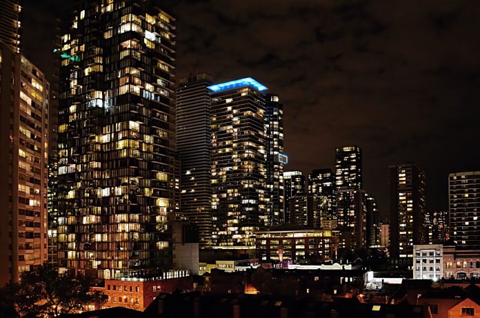 Toronto, flickr.com/ VV Nincic